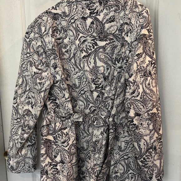 New York & Company Black and White Paisley Blazer - Picture 4 of 4